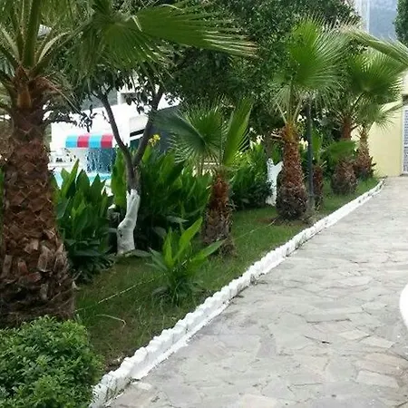 Red Stars Anex Hotel